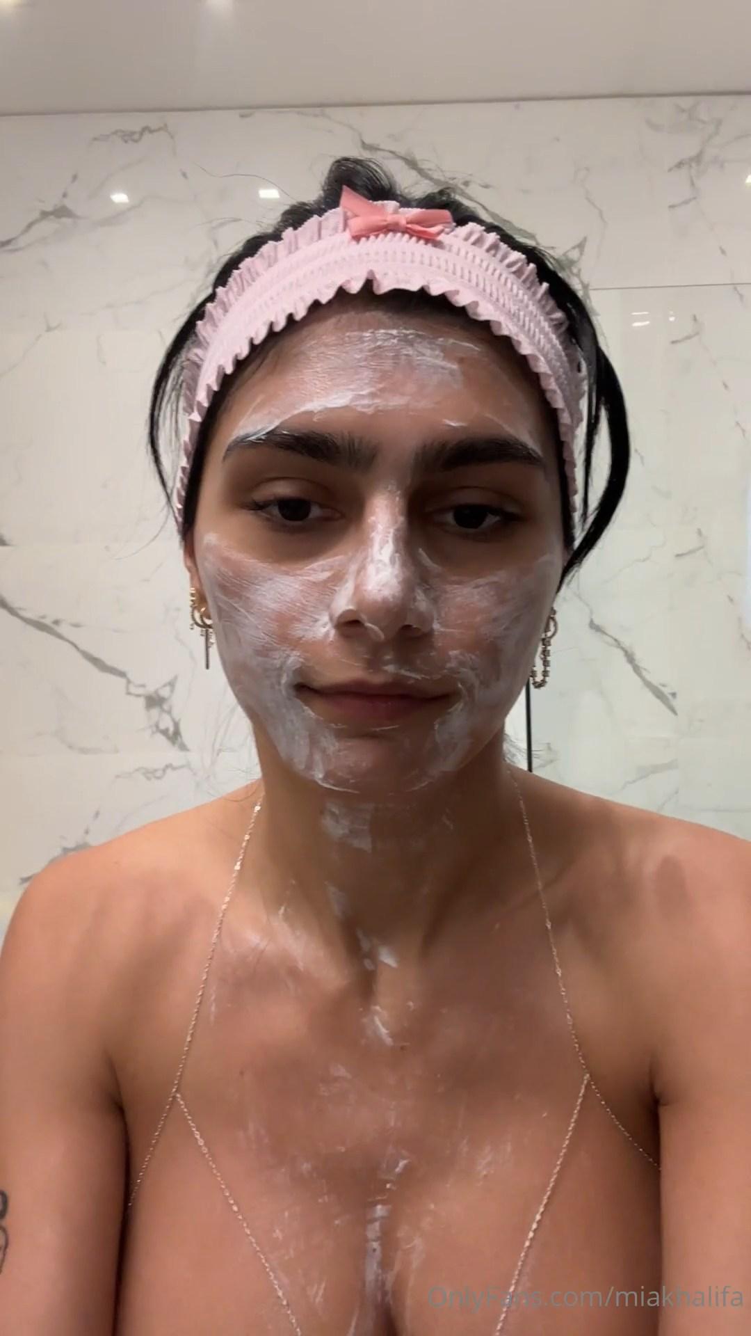 Mia Khalifa Nude Shower Prep OnlyFans Video Leaked Lewd Influencers