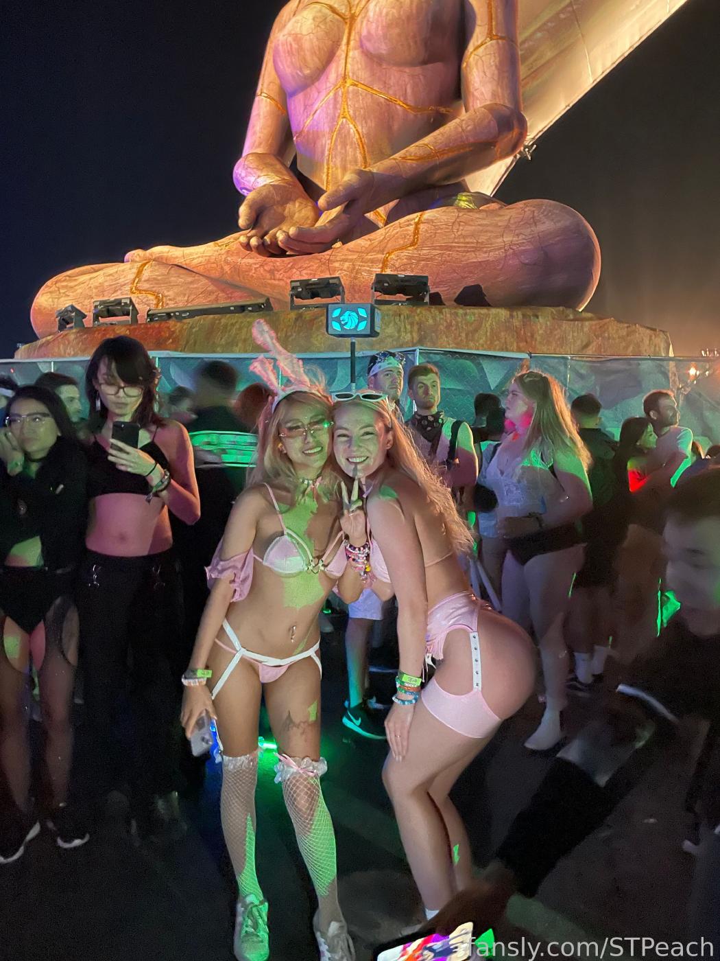 STPeach Sexy EDC Festival Onlyfans Video Leaked - Lewd Influencers.